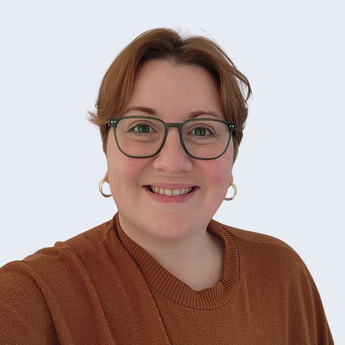 Sarah Findlay = Manager Community Care (QLD)